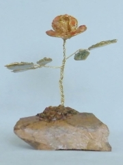 Rose (± 10 cm) mit Karneol